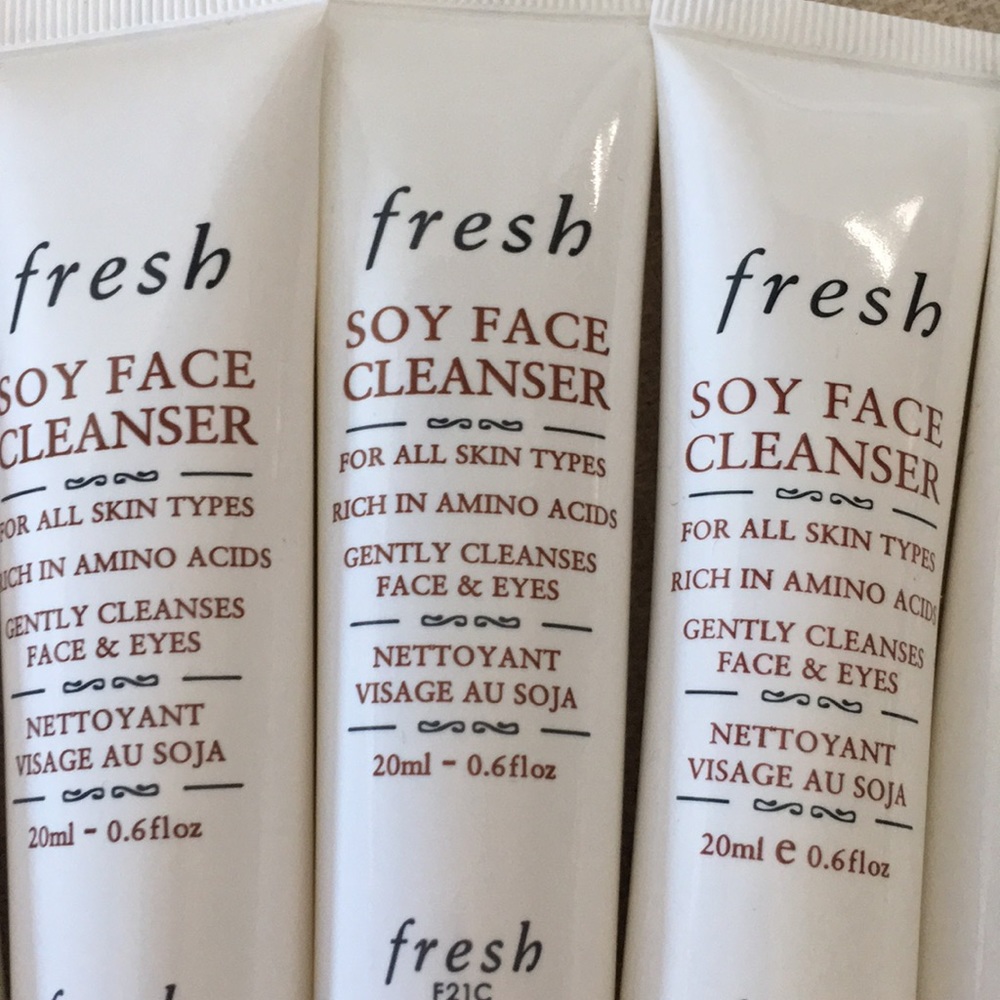 Fresh cleansers - Picture 2 of 3